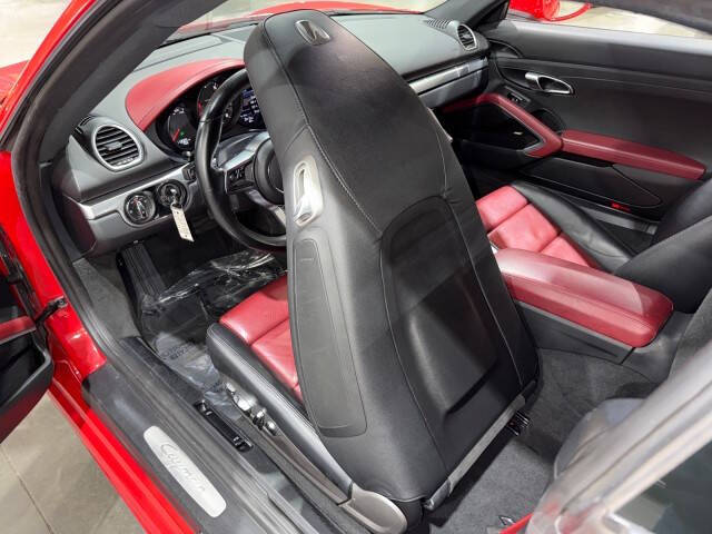 2017 Porsche 718 Cayman