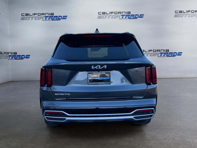 2023 Kia Sorento EX