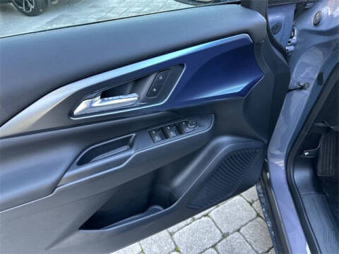 2026 Chevrolet Equinox EV LT 2