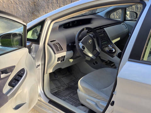 2010 Toyota Prius II