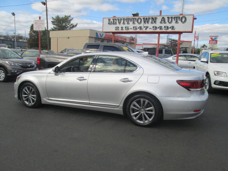 2015 Lexus LS 460