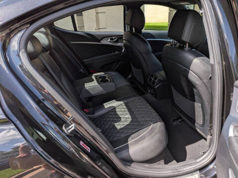 2021 Genesis G70