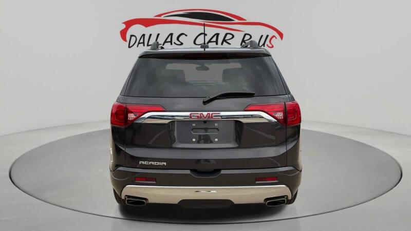 2017 GMC Acadia Denali