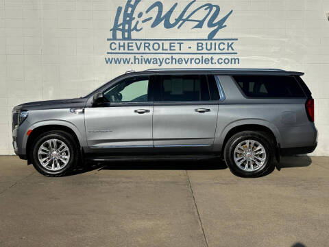 2022 GMC Yukon XL SLT