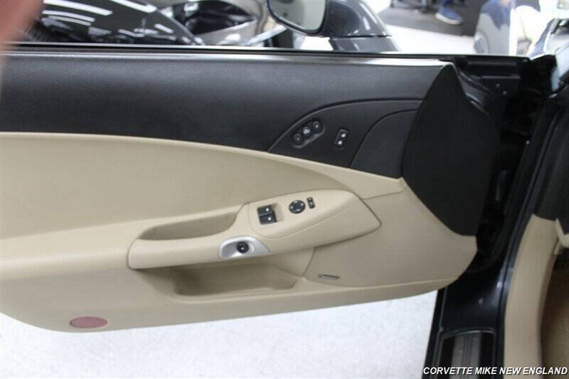 2009 Chevrolet Corvette 32
