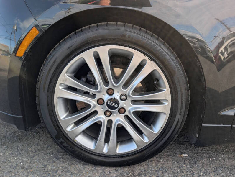 2014 Lincoln MKZ Hybrid