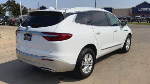 2021 Buick Enclave Essence
