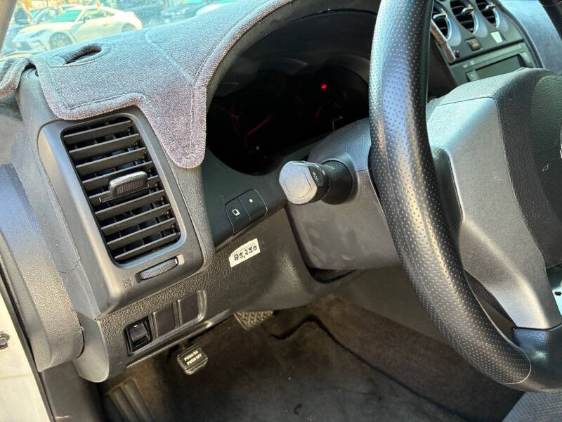 2009 Nissan Altima Hybrid