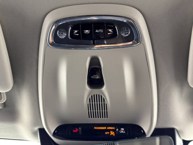 2022 Volvo XC90 Recharge T8 Inscription Expression 6P