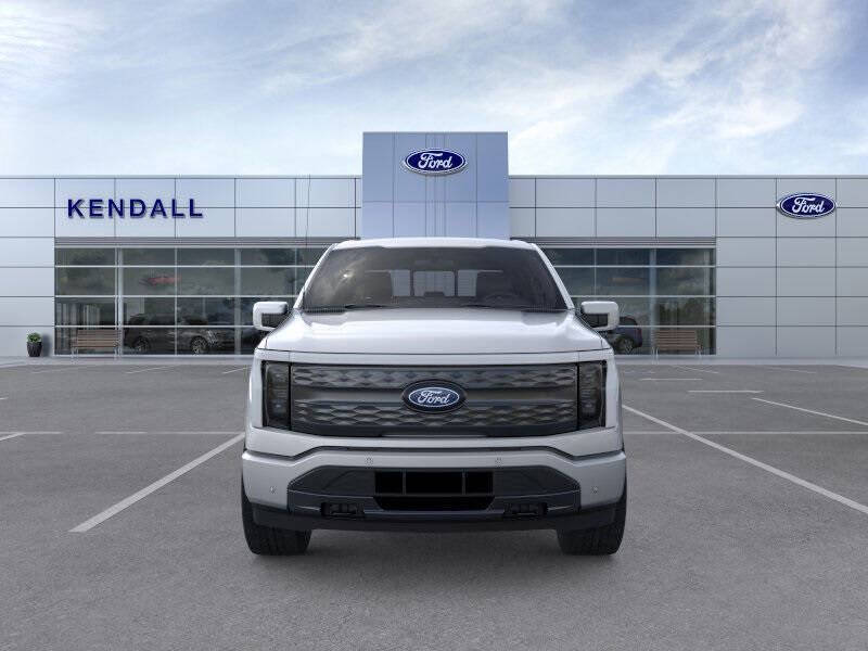 2025 Ford F-150 Lightning Lariat