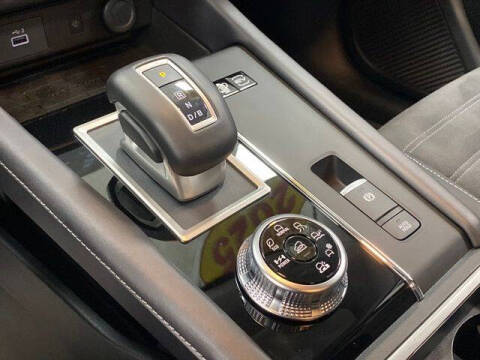 2025 Mitsubishi Outlander PHEV SE