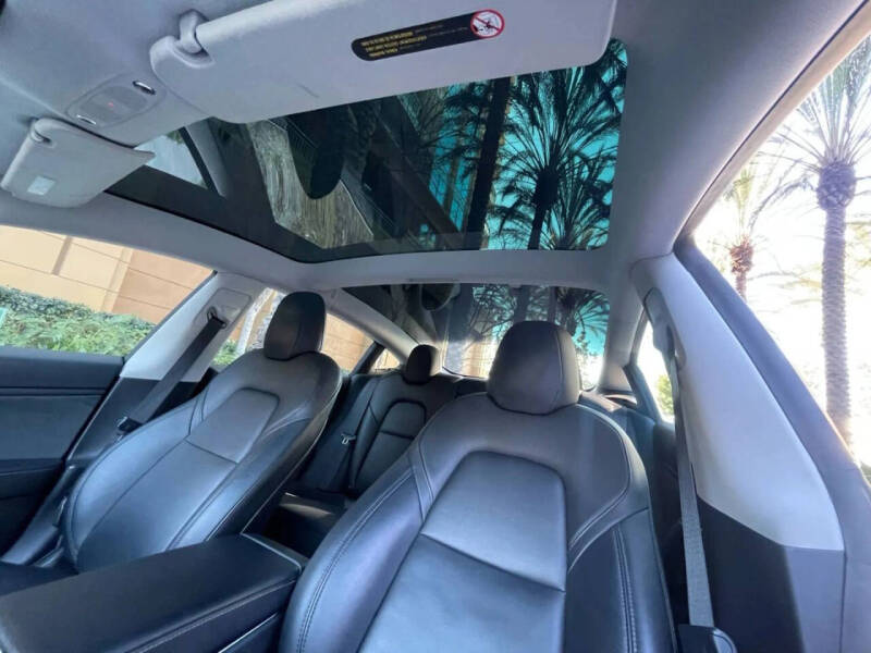 2019 Tesla Model 3 Long Range