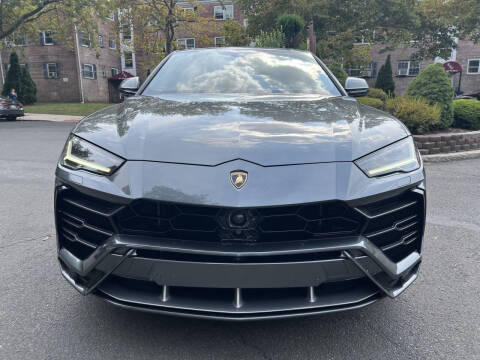 2019 Lamborghini Urus