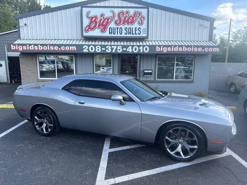 2015 Dodge Challenger SXT Plus