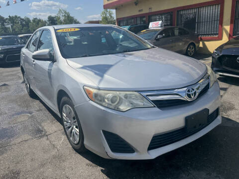 2014 Toyota Camry LE