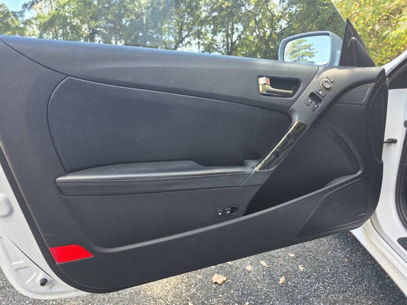 2015 Hyundai Genesis Coupe 3.8 Ultimate