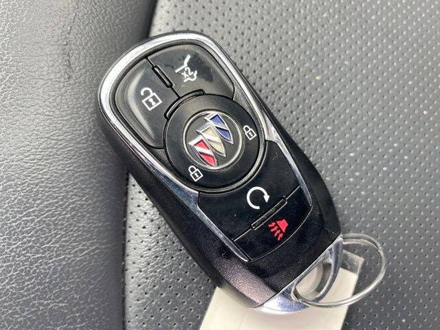 2020 Buick Enclave Essence