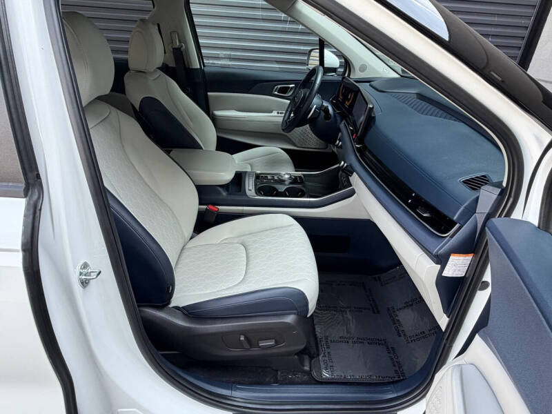 2025 Kia Carnival Hybrid EX