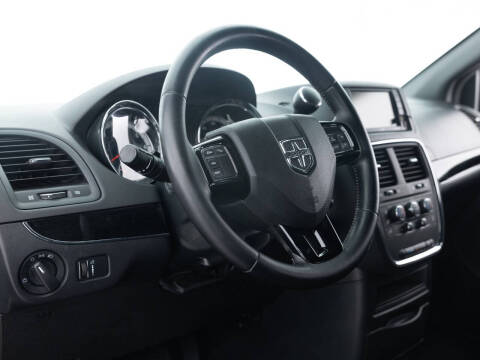 2017 Dodge Grand Caravan SE Plus