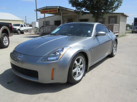 2005 Nissan 350Z for sale at LUCKOR AUTO in San Antonio TX