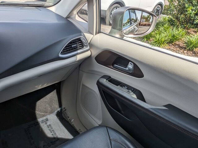 2018 Chrysler Pacifica Touring L