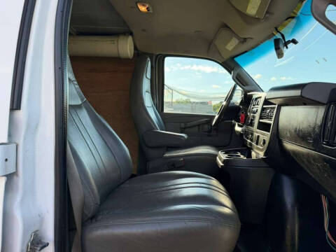2018 Chevrolet Express 2500