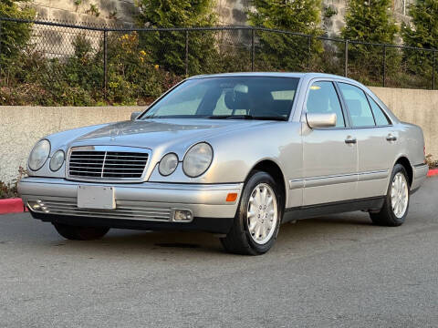1998 Mercedes-Benz E-Class E 320