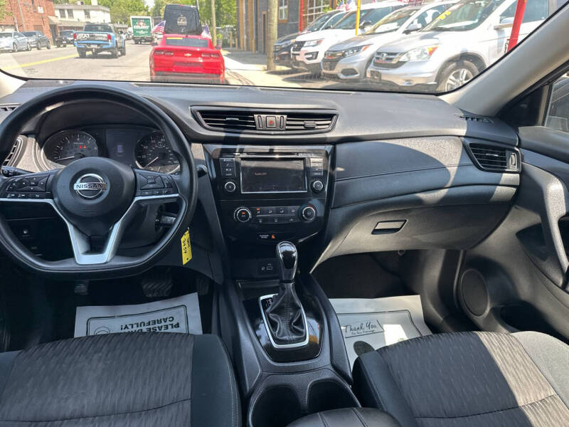 2018 Nissan Rogue S