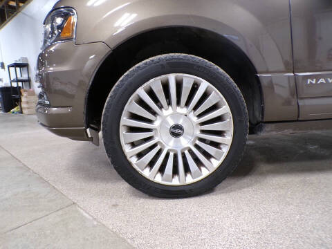 2017 Lincoln Navigator L Select