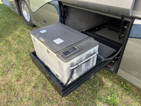 2002 Foretravel GV320 4010