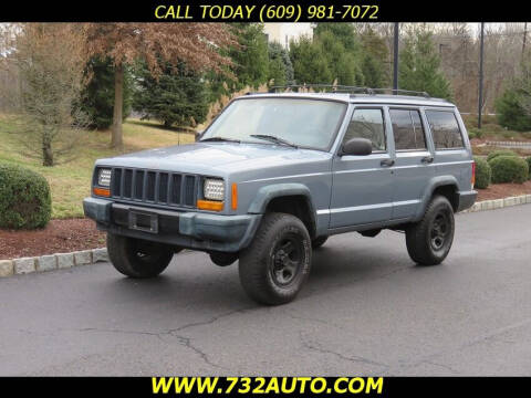 1998 Jeep Cherokee for sale at Absolute Auto Solutions in Hamilton NJ