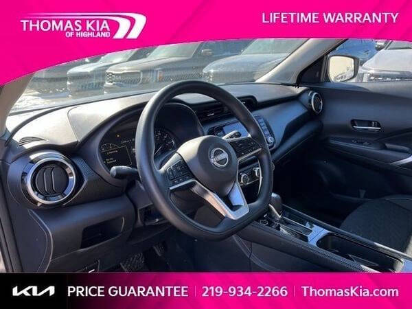 2024 Nissan Kicks SV