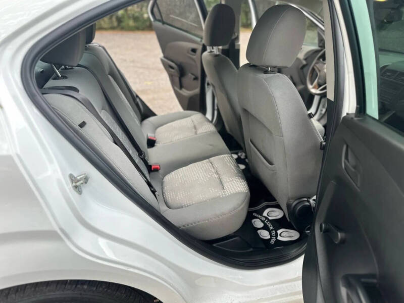 2015 Chevrolet Sonic LS Auto