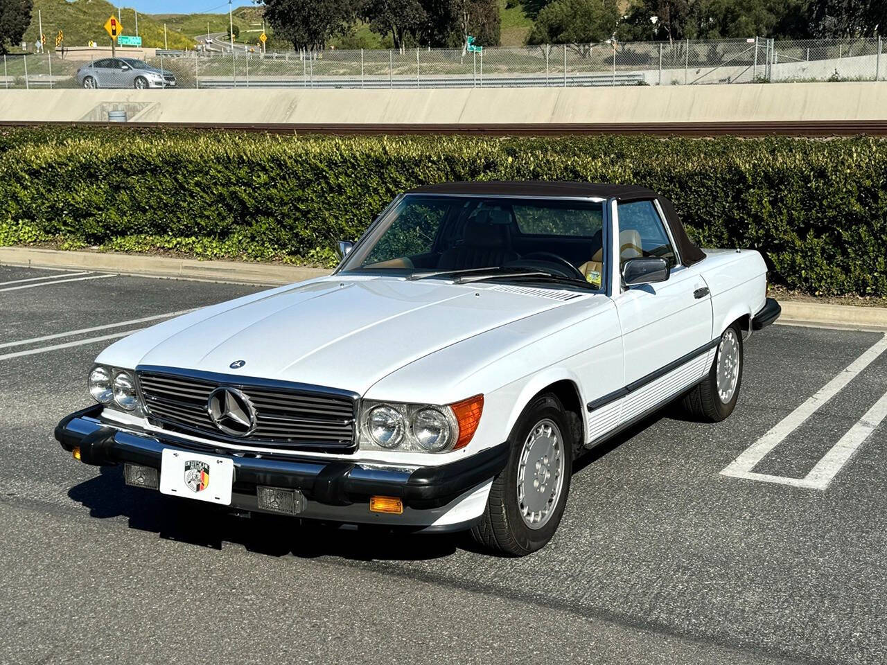 1989 Mercedes-Benz 560-Class for sale at DE AUTOS INC in San Juan Capistrano, CA