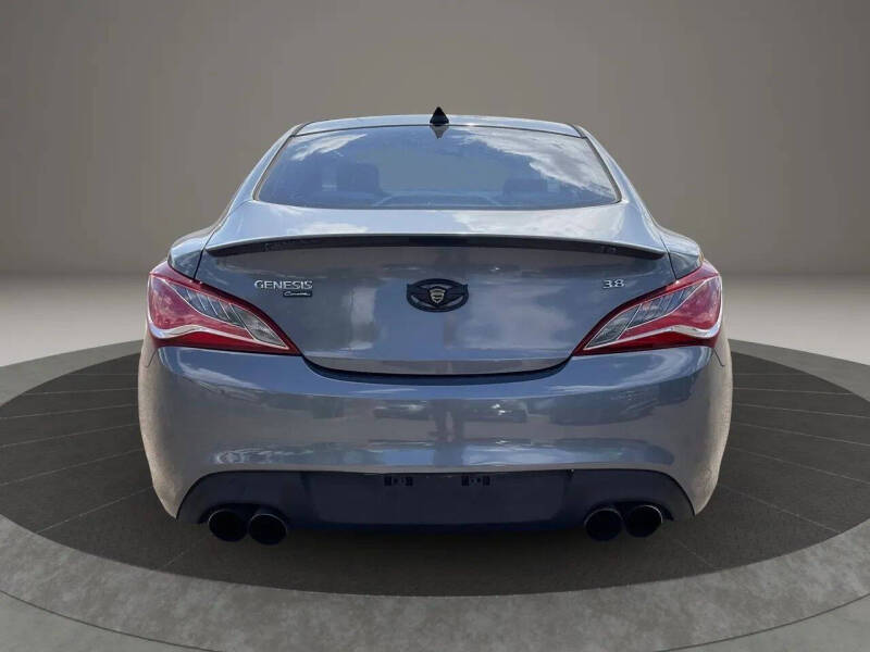 2015 Hyundai Genesis Coupe