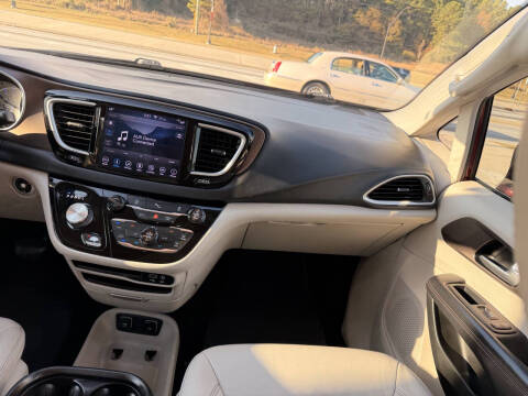 2018 Chrysler Pacifica Touring L