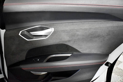 2022 Audi RS e-tron GT quattro