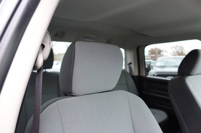 2023 RAM 1500 Classic Express