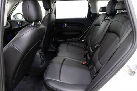 2017 MINI Clubman Cooper