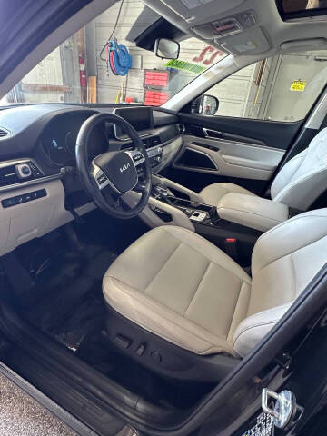 2022 Kia Telluride S