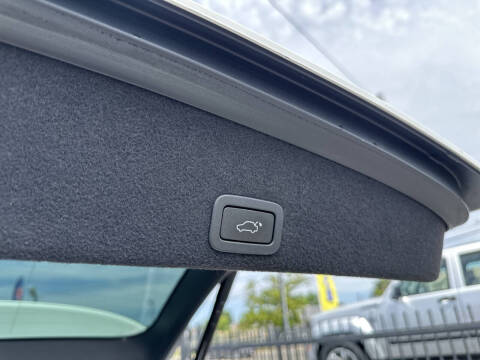 2016 Volvo XC60 T5 Drive-E Platinum