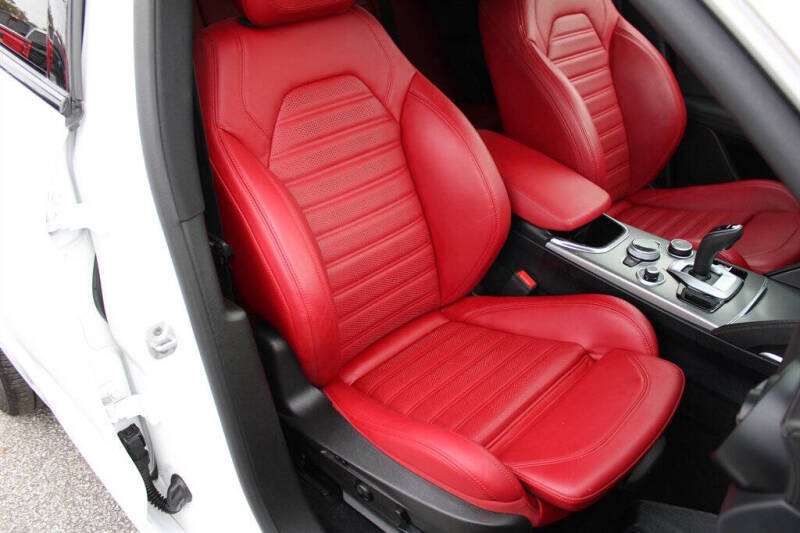 2023 Alfa Romeo Stelvio Ti