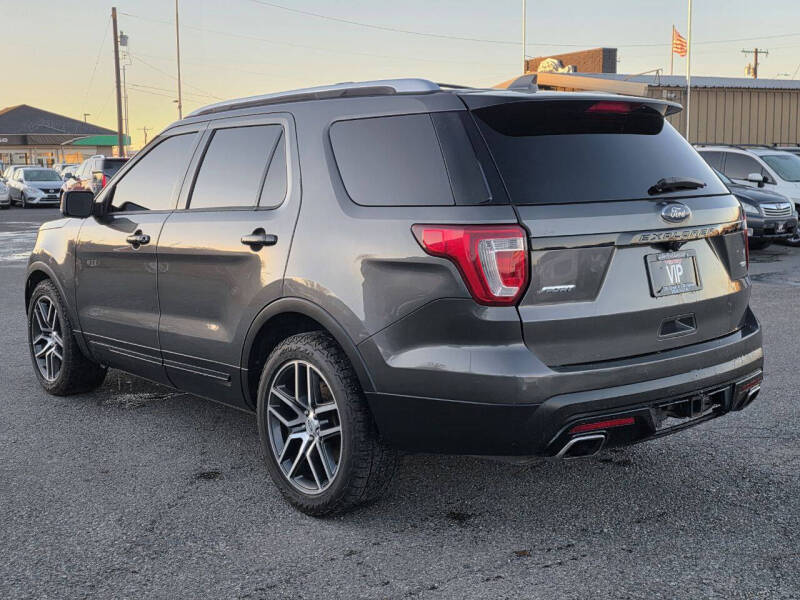 2016 Ford Explorer Sport