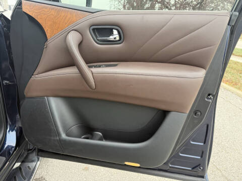 2016 Infiniti QX80 Limited