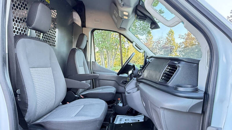 2021 Ford Transit 250
