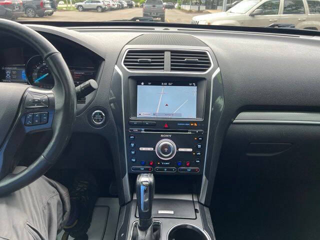 2017 Ford Explorer Sport