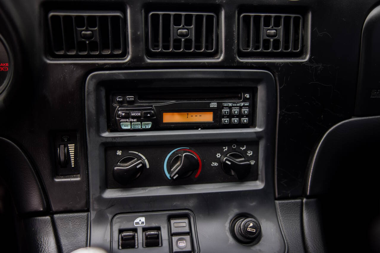 1997 Dodge Viper 21