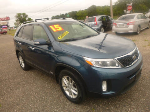 2015 Kia Sorento for sale at Country Side Car Sales in Elk River MN