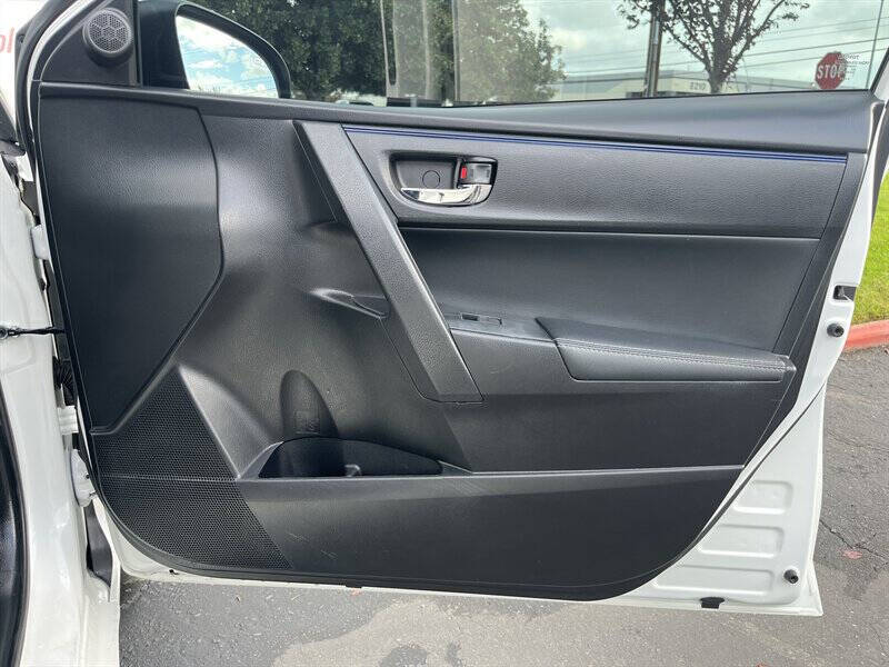 2017 Toyota Corolla SE