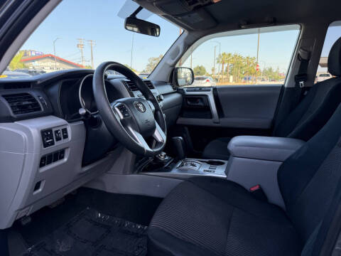 2013 Toyota 4Runner SR5